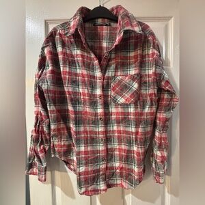 Brandy Melville 100% cotton flannel one side red and gray plaid
